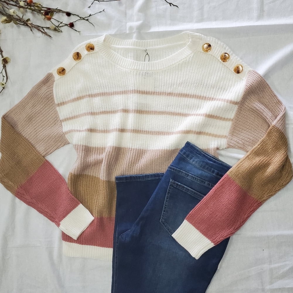 Slouchy button sweater NWT